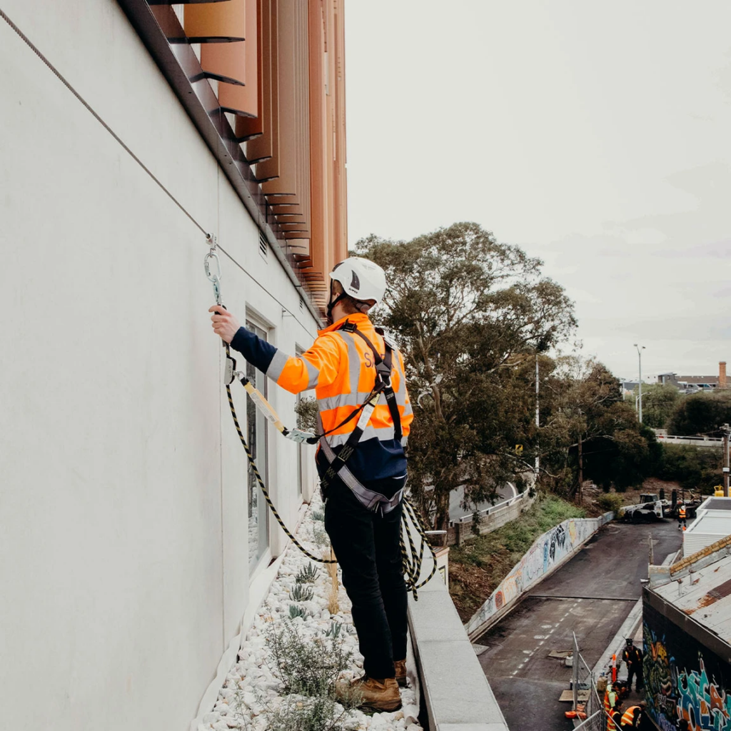 static line shot HEIGHT SAFETY EQUIPMENT PPE 23